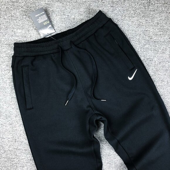 nike embroidered fleece sweatpants - Picture 4 of 8